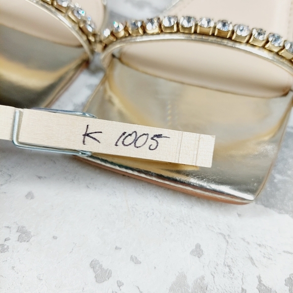 New Marc Fisher Karima Gold Leather Ankle Strap Heeled Sandals K1005 - Picture 11 of 11